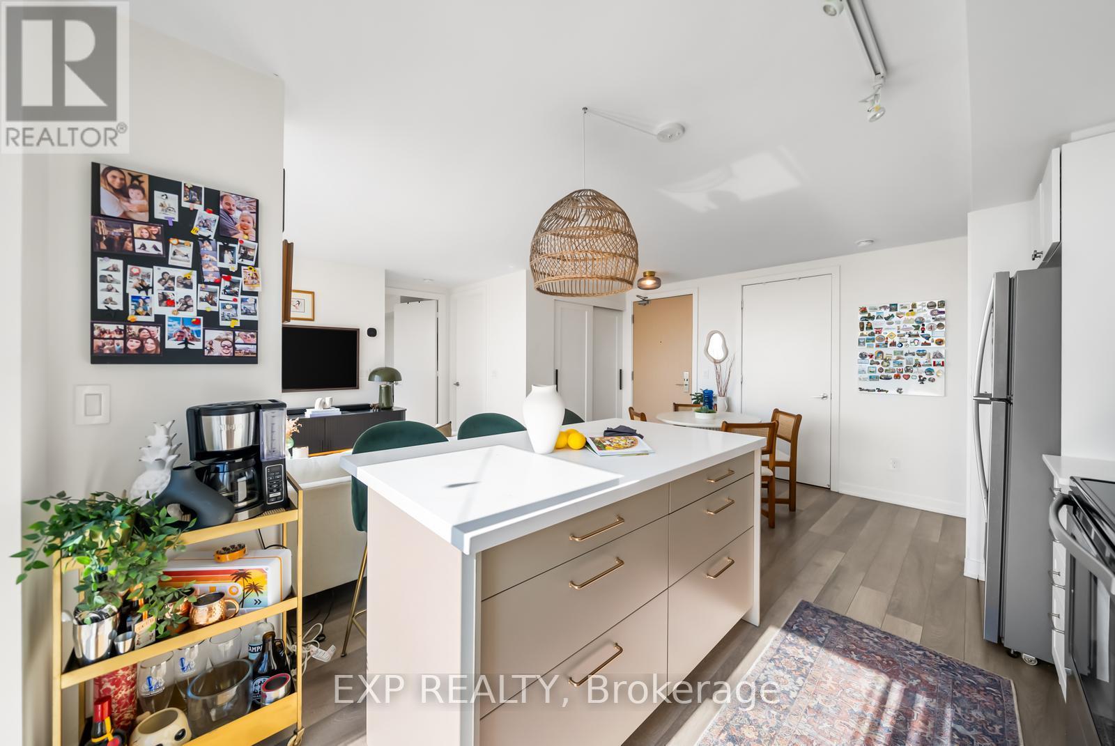 705 - 16 Mcadam Avenue, Toronto, Ontario  M6A 1S5 - Photo 17 - W12954500