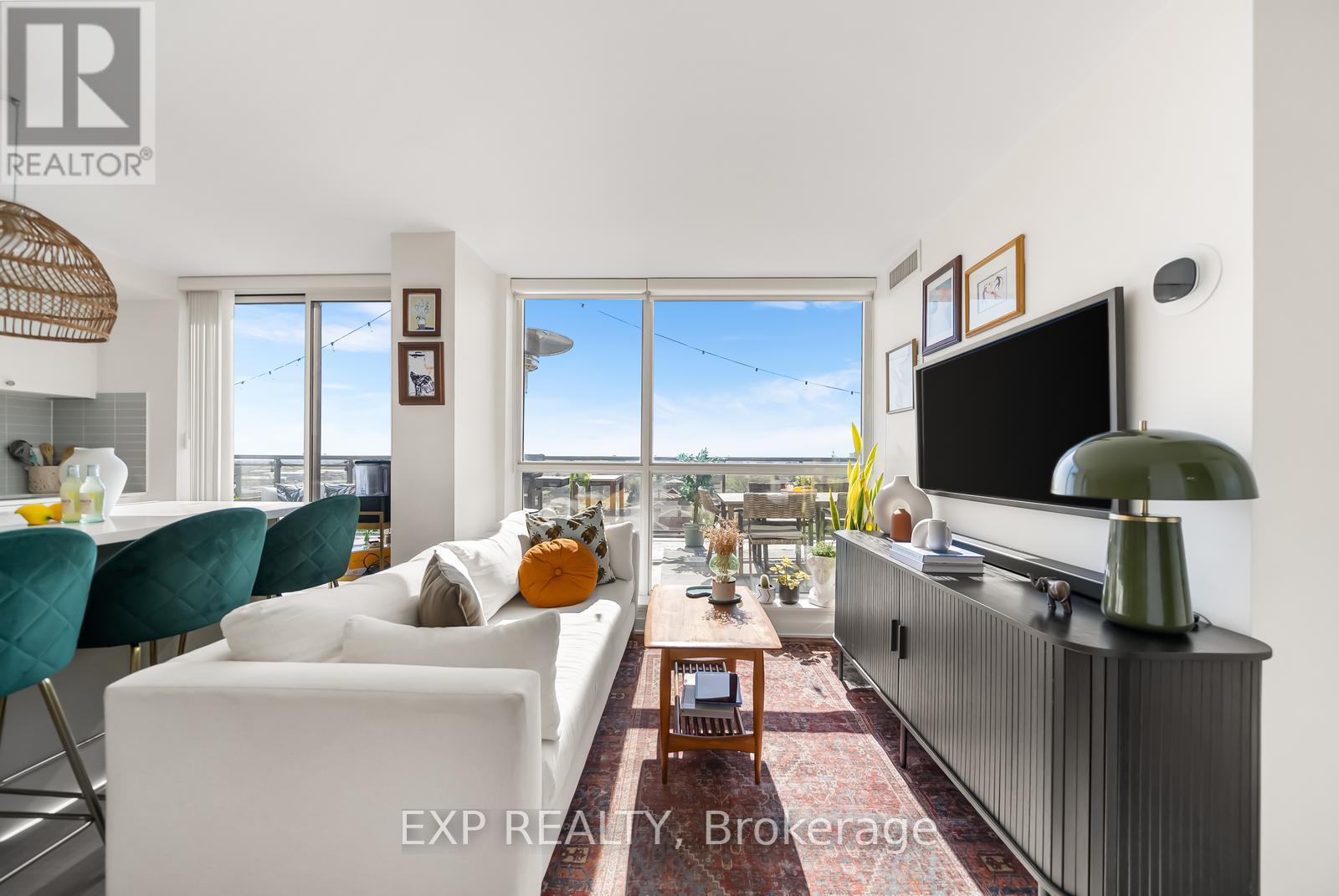 705 - 16 Mcadam Avenue, Toronto, Ontario  M6A 1S5 - Photo 5 - W12954500