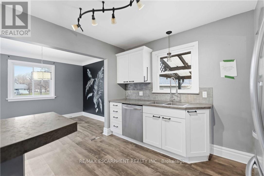 40 Nickerson Avenue, St. Catharines, Ontario  L2N 3M4 - Photo 10 - X12954438