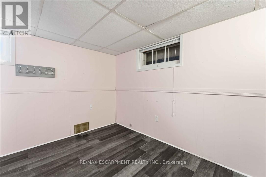 40 Nickerson Avenue, St. Catharines, Ontario  L2N 3M4 - Photo 22 - X12954438