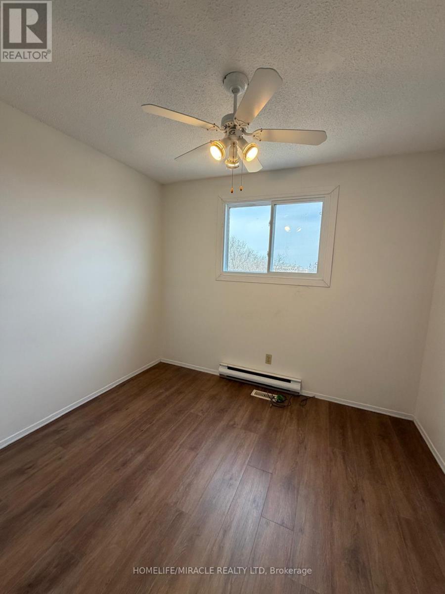 39 Coventry Crescent, Kingston, Ontario  K7M 7S8 - Photo 12 - X12954458