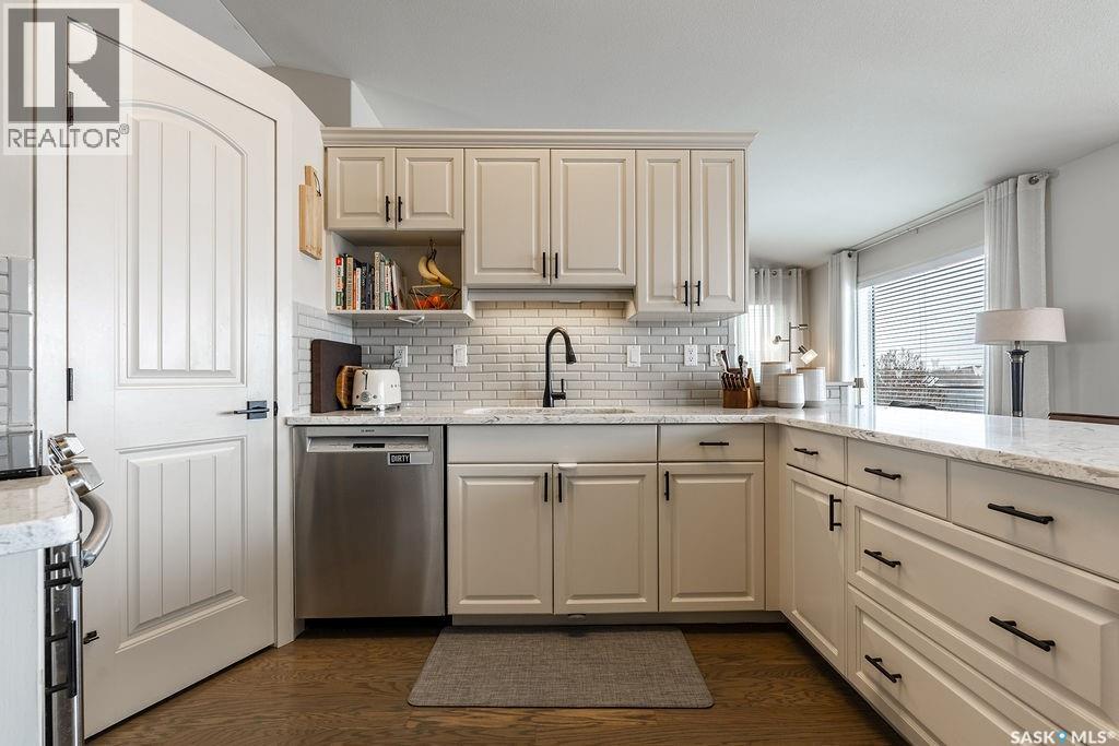 330 Pobran Crescent, Saskatoon, Saskatchewan  S7S 1L4 - Photo 17 - SK031888