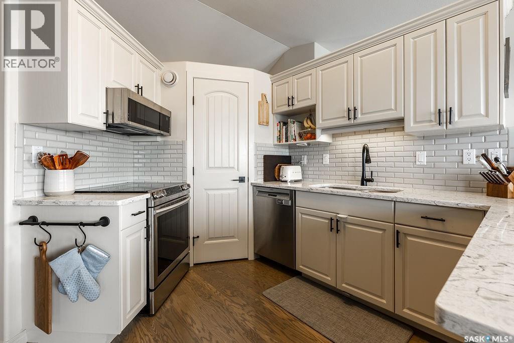 330 Pobran Crescent, Saskatoon, Saskatchewan  S7S 1L4 - Photo 19 - SK031888