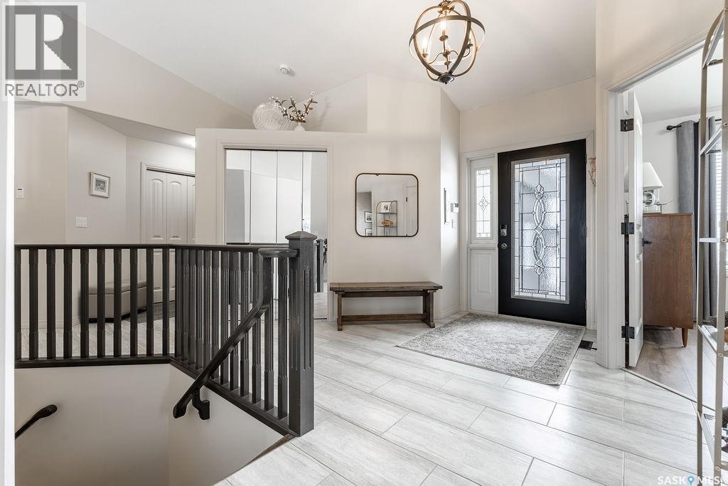 330 Pobran Crescent, Saskatoon, Saskatchewan  S7S 1L4 - Photo 4 - SK031888