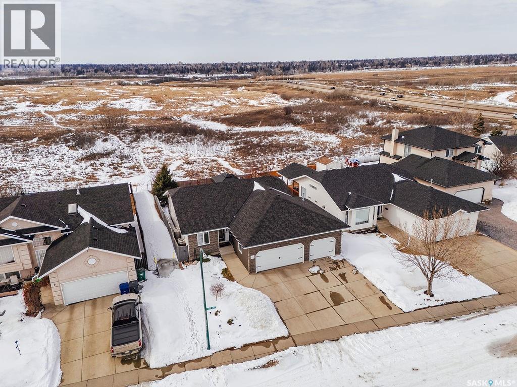 330 Pobran Crescent, Saskatoon, Saskatchewan  S7S 1L4 - Photo 48 - SK031888