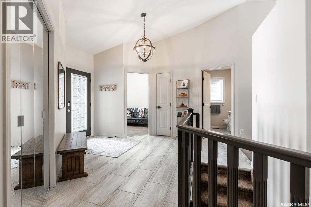 330 Pobran Crescent, Saskatoon, Saskatchewan  S7S 1L4 - Photo 5 - SK031888