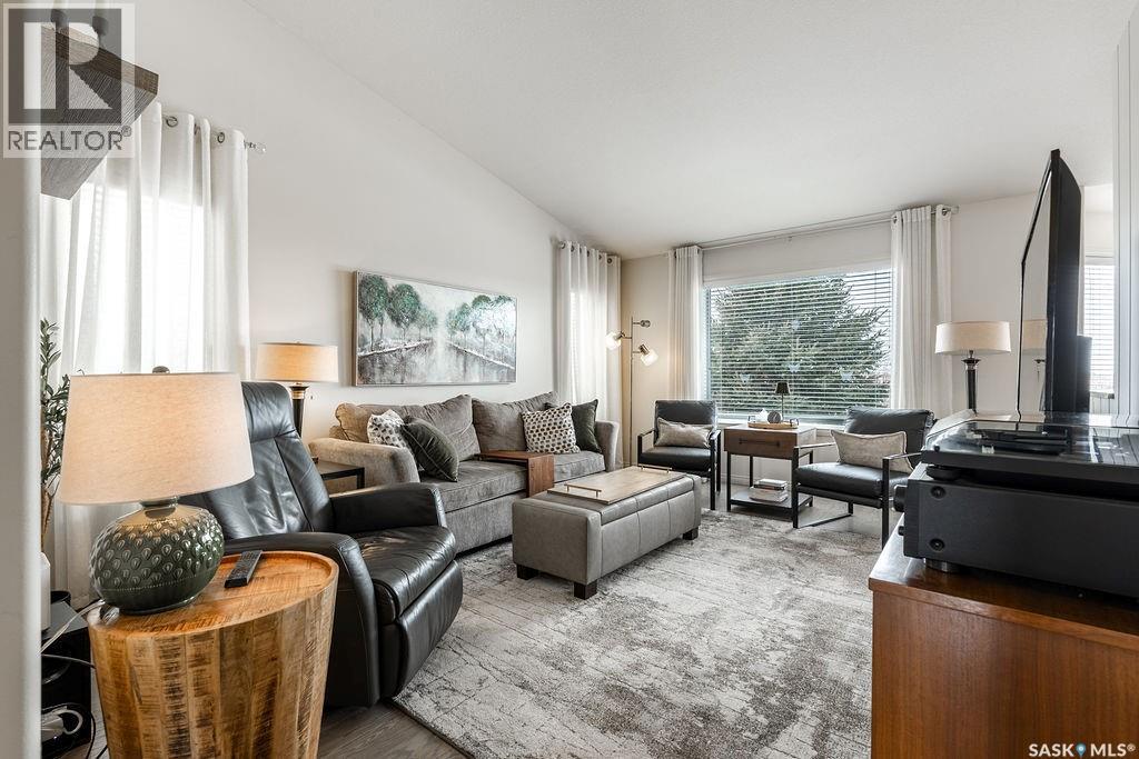 330 Pobran Crescent, Saskatoon, Saskatchewan  S7S 1L4 - Photo 9 - SK031888