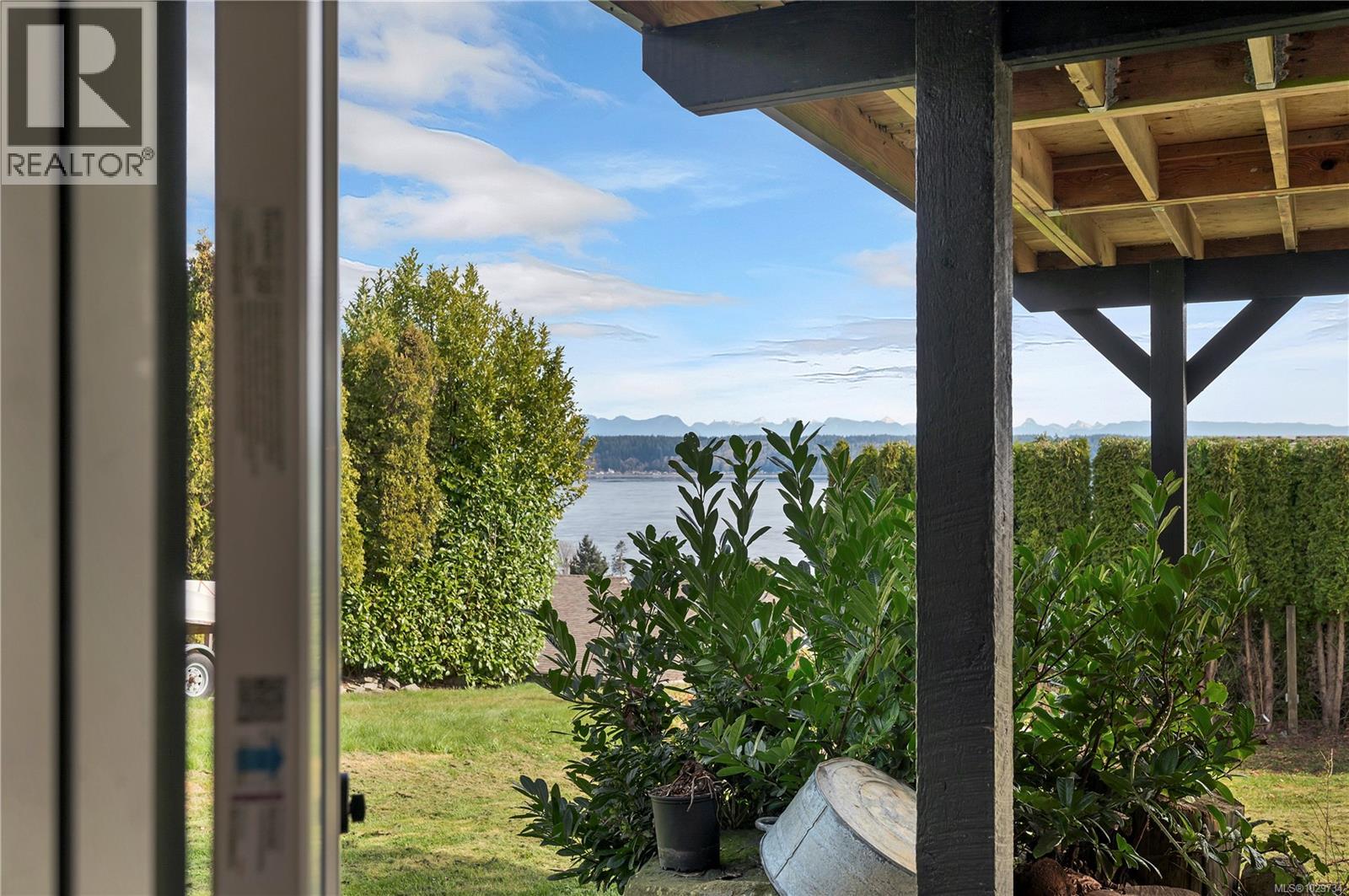 241 Alder St S, Campbell River, British Columbia  V9W 2M9 - Photo 57 - 1029734