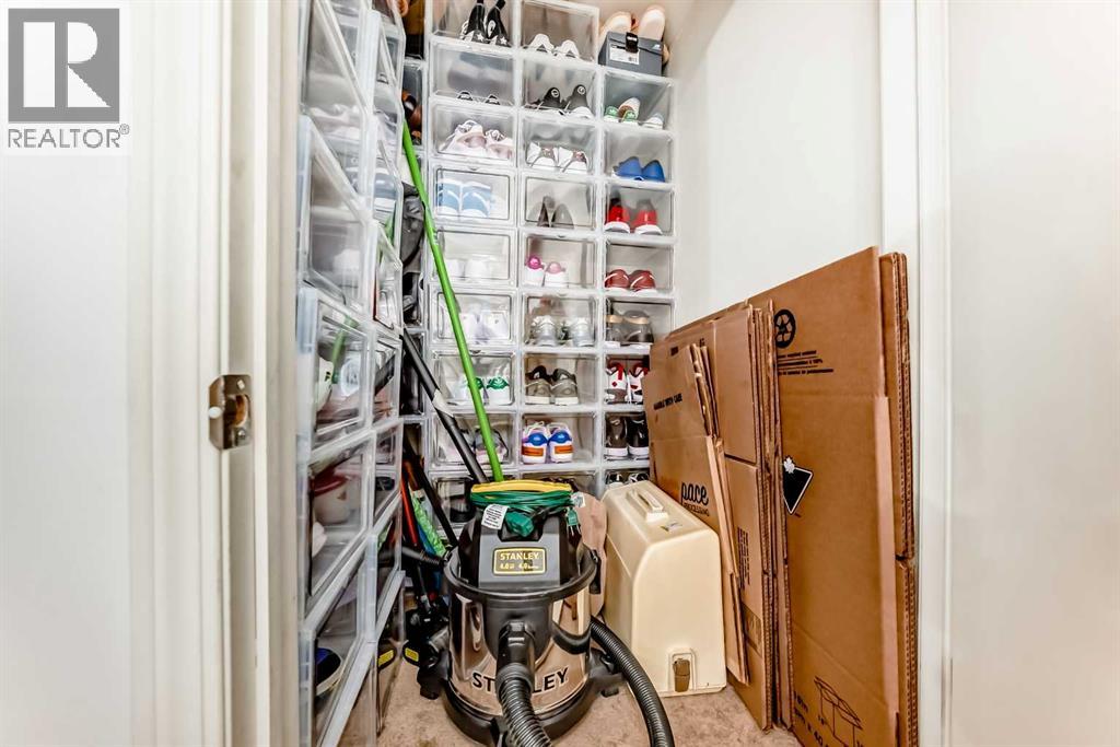 203, 4 Everridge Square SW, Calgary, Alberta  T2Y 5J8 - Photo 29 - A2294776