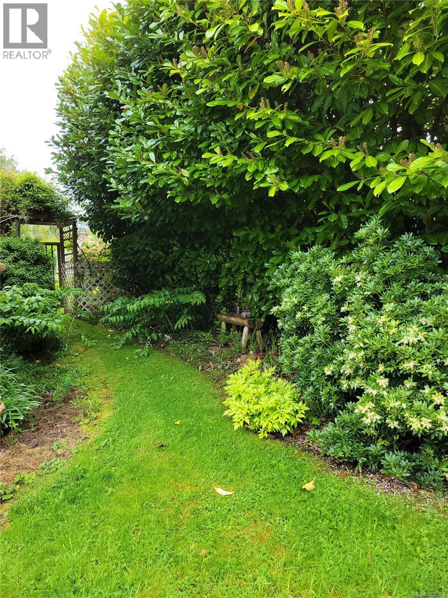 179 2nd St, Sointula, British Columbia  V0N 3E0 - Photo 2 - 1030578