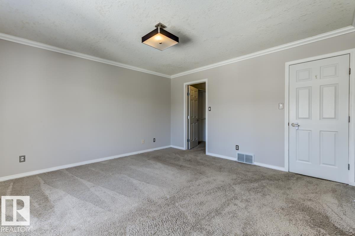 10519 87 Av Nw, Edmonton, Alberta  T6E 2P6 - Photo 31 - E4480466