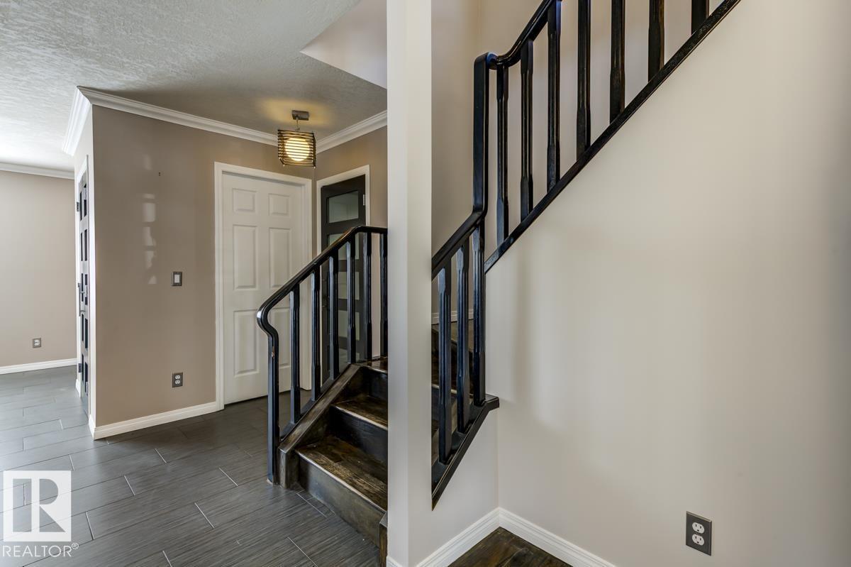 10519 87 Av Nw, Edmonton, Alberta  T6E 2P6 - Photo 29 - E4480466