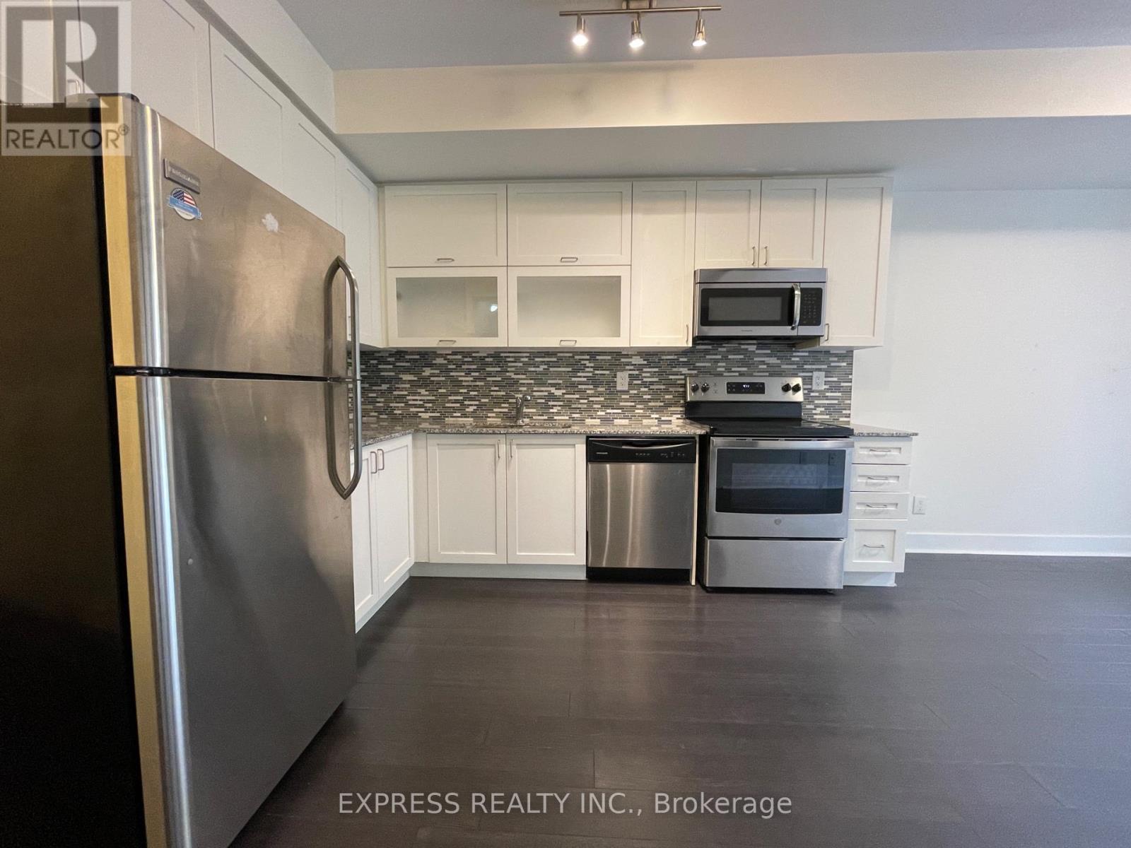 240 - 28 Prince Regent Street, Markham, Ontario  L6C 0V5 - Photo 2 - N12953694