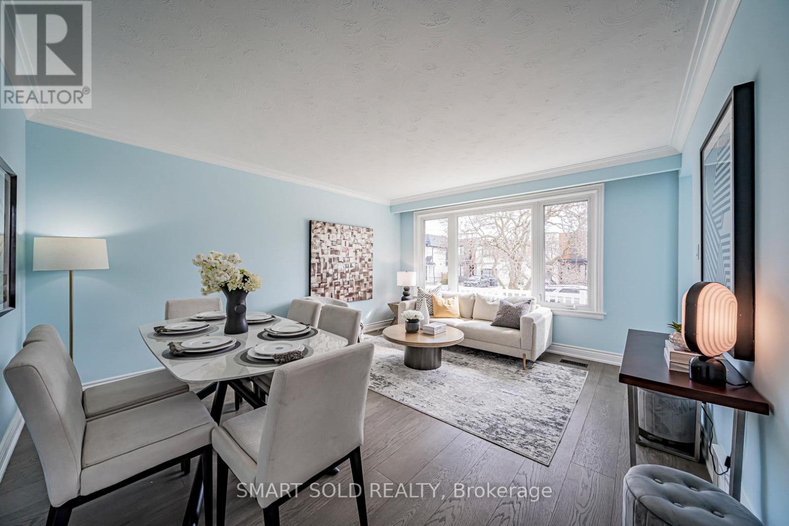 995 Garrard Avenue, Mississauga, Ontario  L5E 1L4 - Photo 8 - W12885392