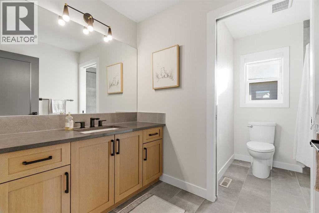 42 Creekside Avenue Sw, Calgary, Alberta  T2X 4A9 - Photo 41 - A2285114