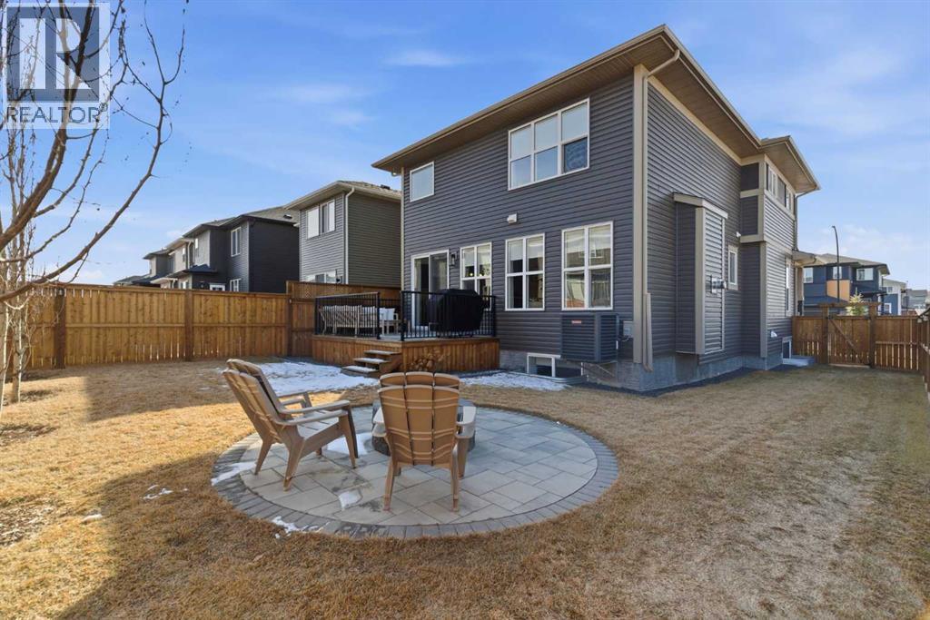 42 Creekside Avenue Sw, Calgary, Alberta  T2X 4A9 - Photo 49 - A2285114