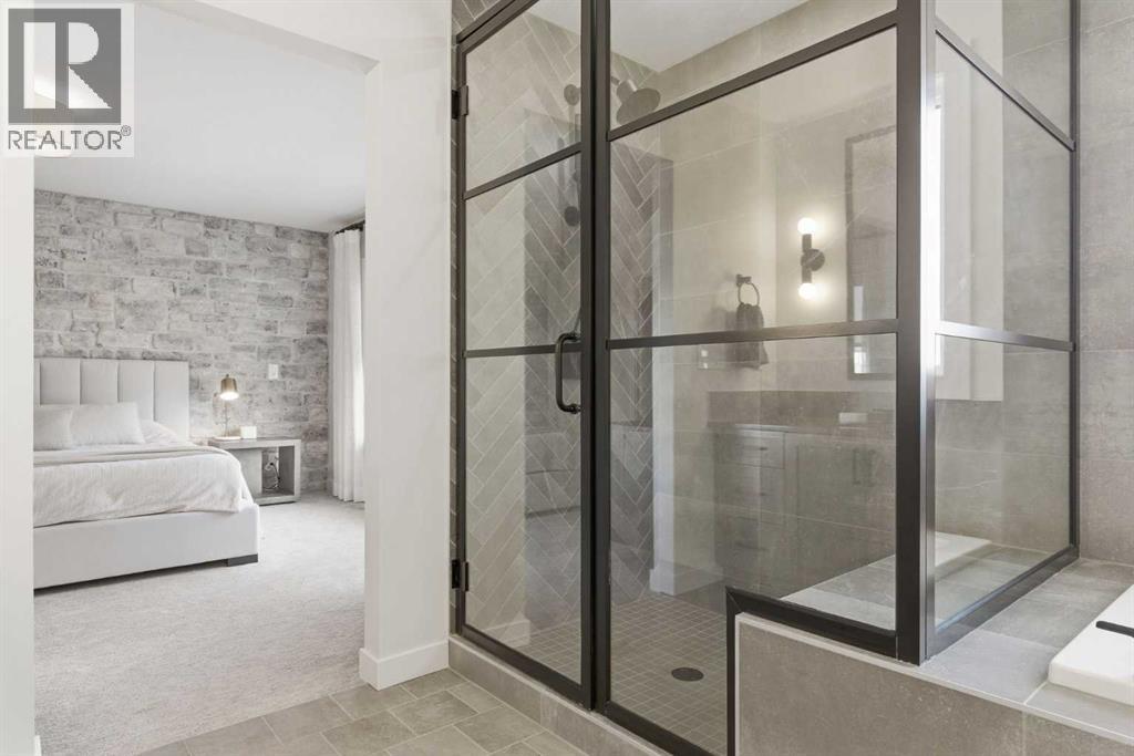 42 Creekside Avenue Sw, Calgary, Alberta  T2X 4A9 - Photo 32 - A2285114