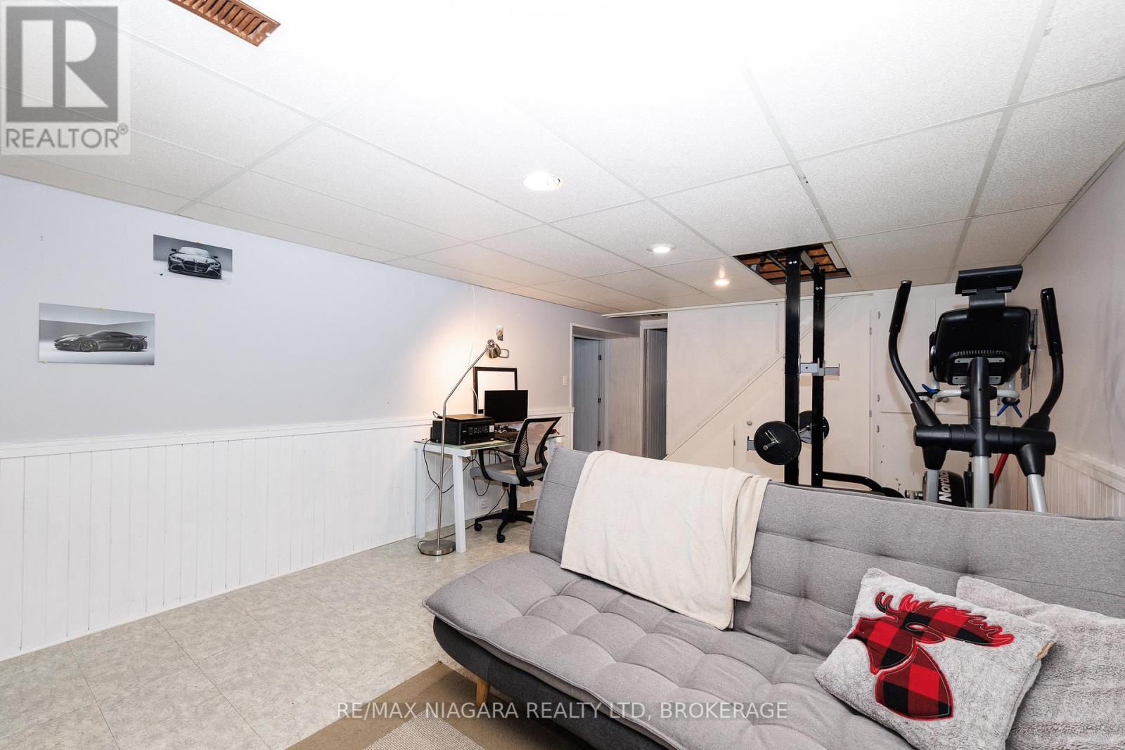 5915 Frontenac Street N, Niagara Falls, Ontario  L2G 3B1 - Photo 19 - X12954518