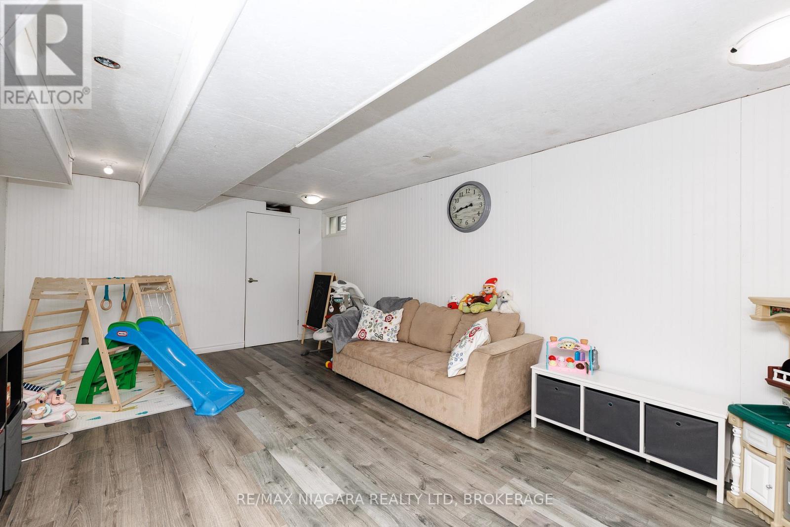 5915 Frontenac Street N, Niagara Falls, Ontario  L2G 3B1 - Photo 23 - X12954518