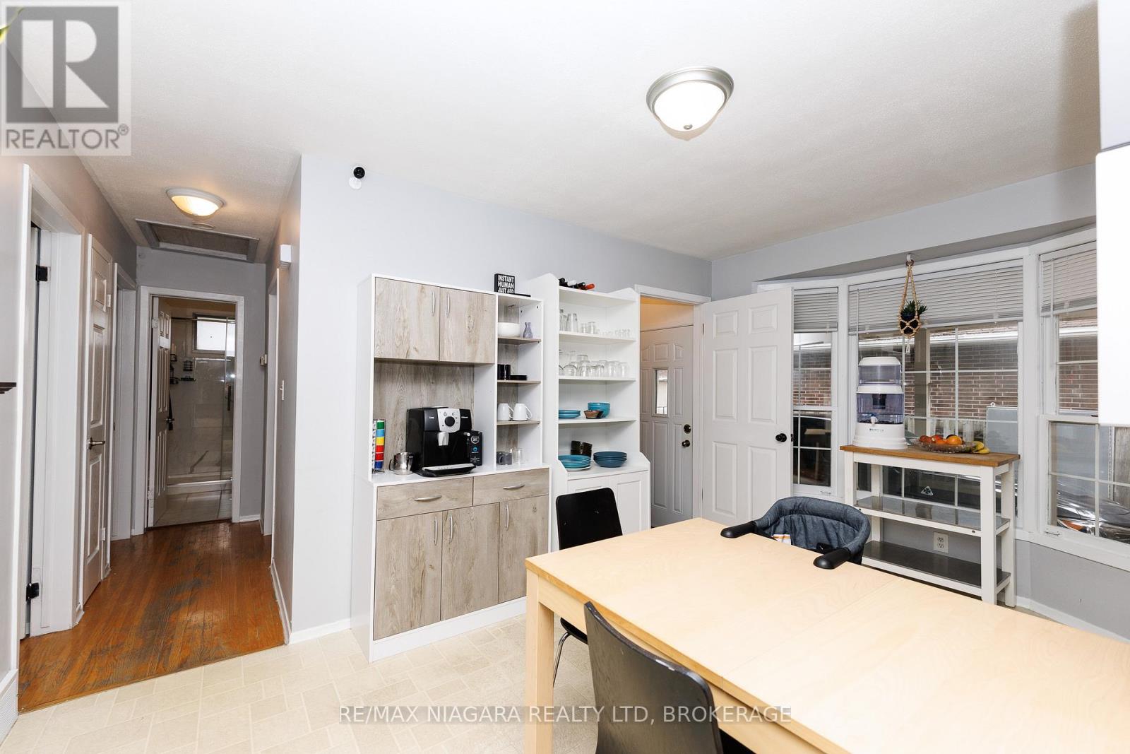 5915 Frontenac Street N, Niagara Falls, Ontario  L2G 3B1 - Photo 9 - X12954518