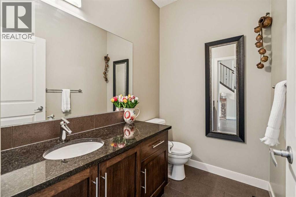 4 Drake Landing Gate, Okotoks, Alberta  T1S 0E5 - Photo 17 - A2298535