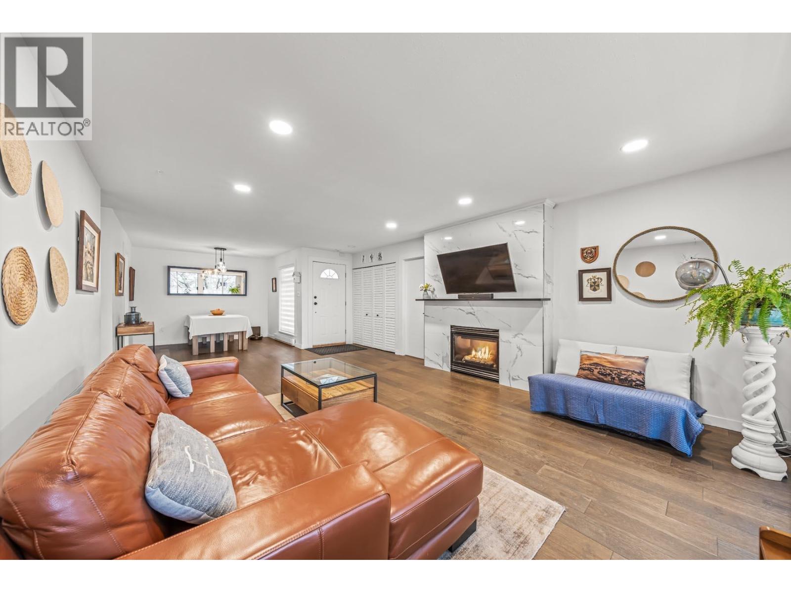 203 2733 Atlin Place, Coquitlam, British Columbia  V3C 5B1 - Photo 5 - R3106804