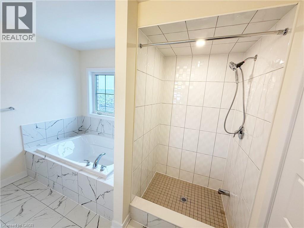 27 Starboard Crescent, Welland, Ontario  L3B 0M7 - Photo 27 - 40817507