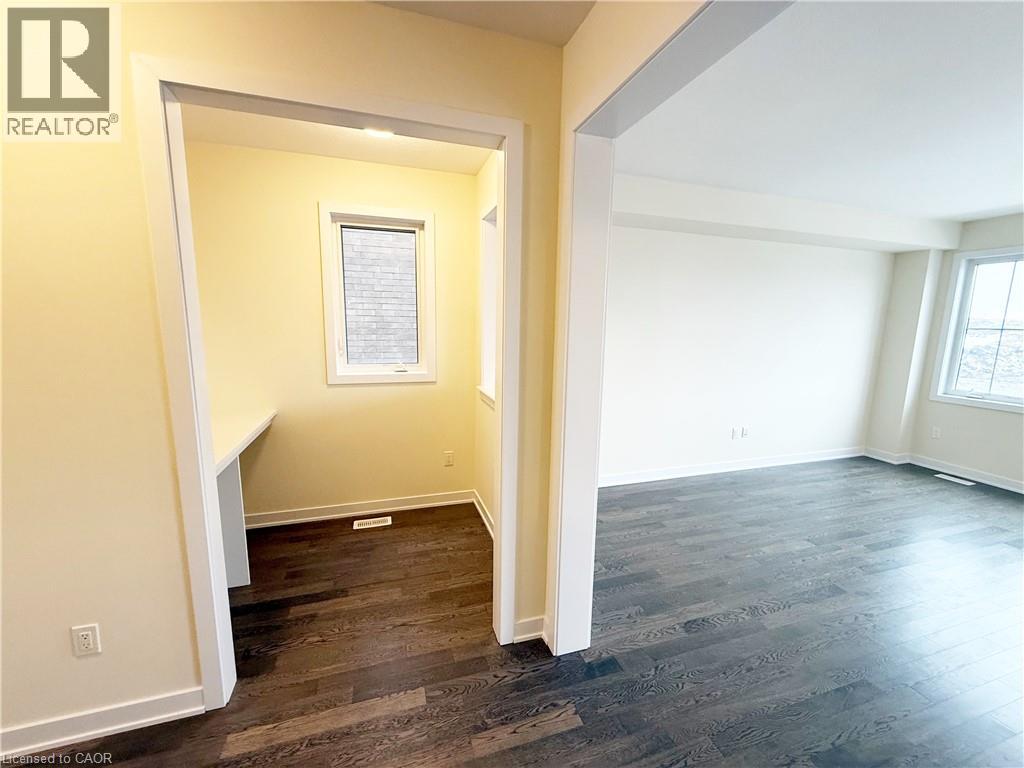 27 Starboard Crescent, Welland, Ontario  L3B 0M7 - Photo 9 - 40817507