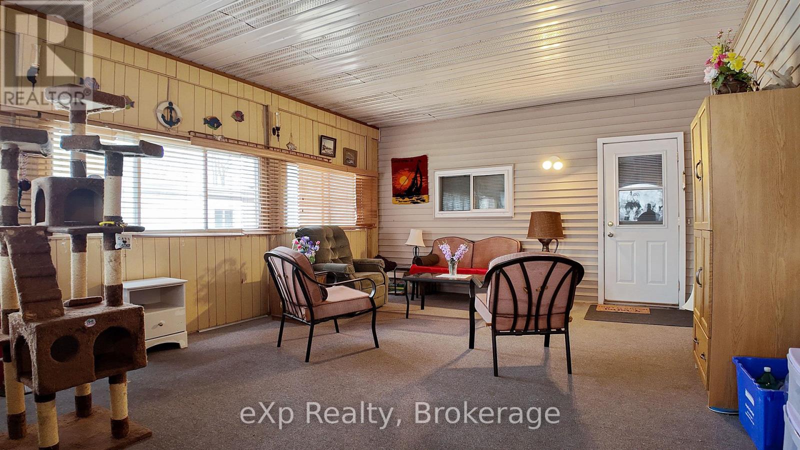 9 Dove Road, Brockton, Ontario  N0G 2V0 - Photo 23 - X12954524