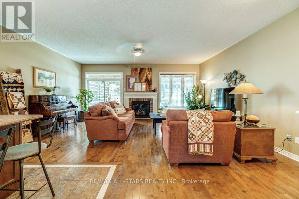 32 Oakside Drive, Uxbridge, Ontario  L9P 2A4 - Photo 19 - N12954520