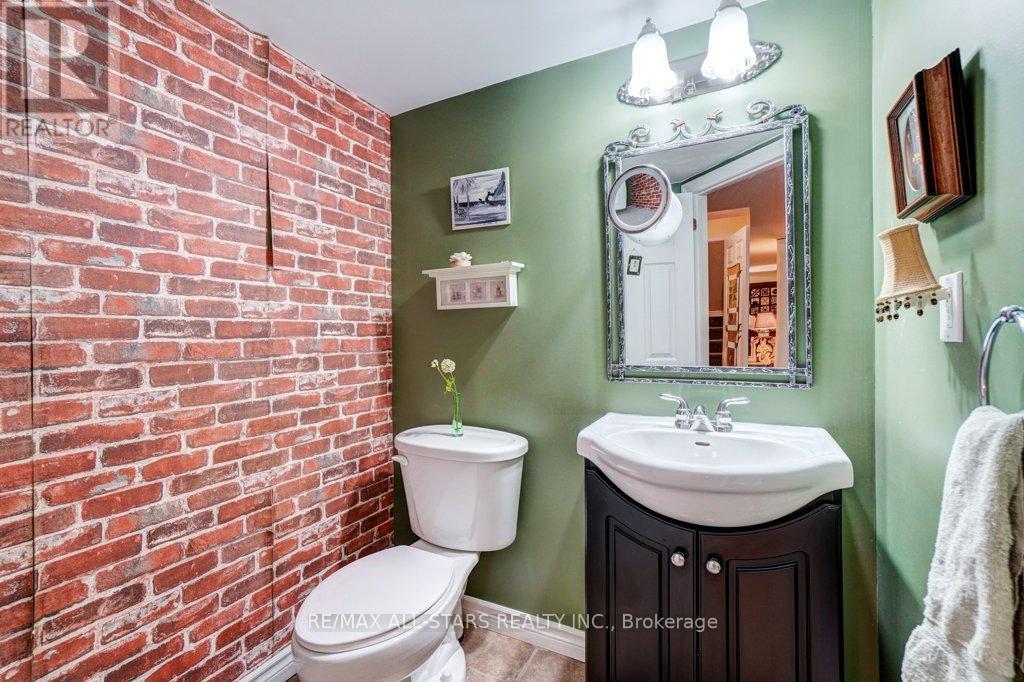 32 Oakside Drive, Uxbridge, Ontario  L9P 2A4 - Photo 30 - N12954520