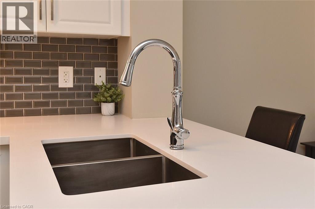 5317 Upper Middle Road Unit# 231, Burlington, Ontario  L7L 0G8 - Photo 5 - 40810361