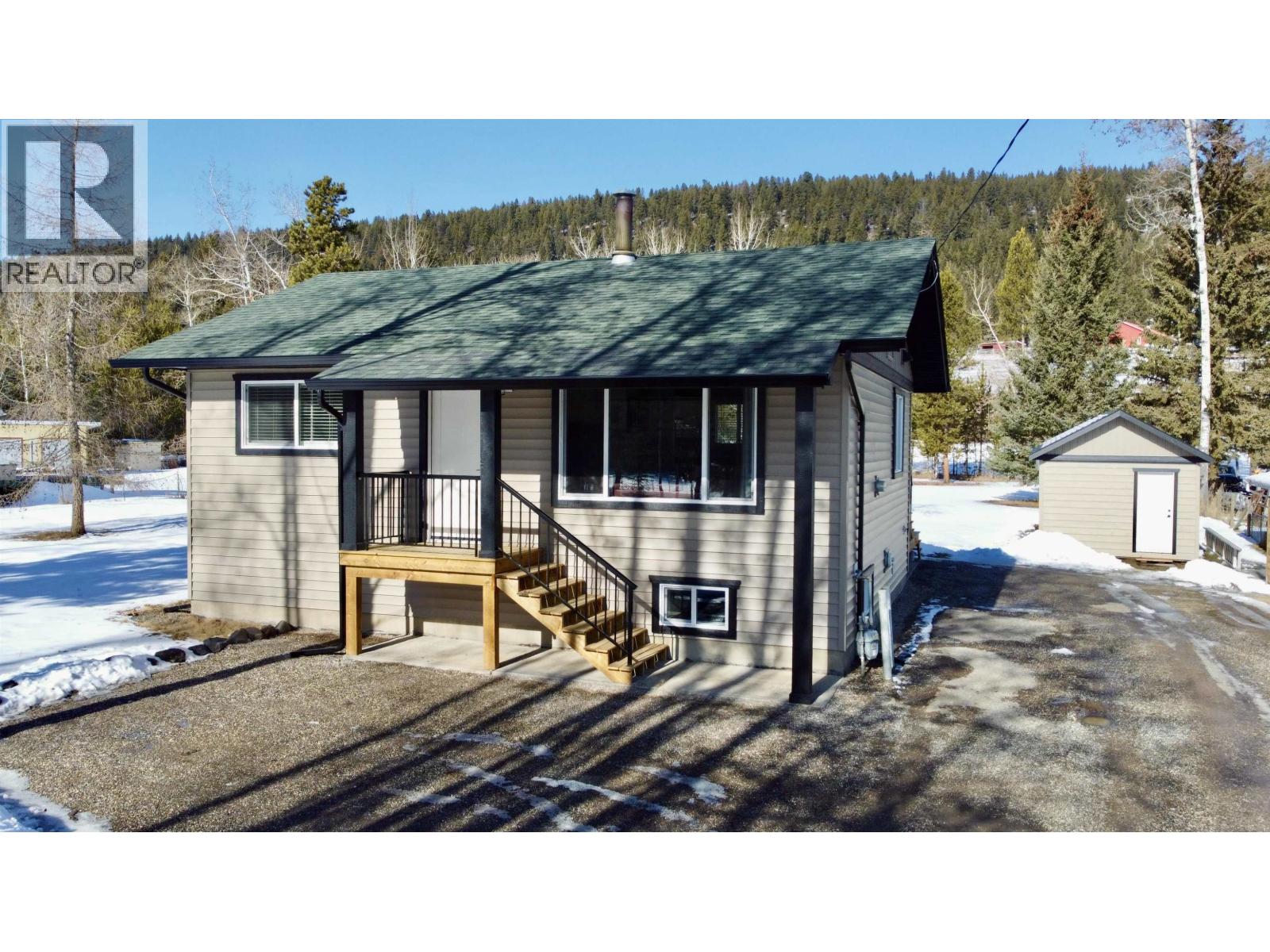5901 Horse Lake Road, Horse Lake, British Columbia  V0K 2E3 - Photo 29 - R3096063