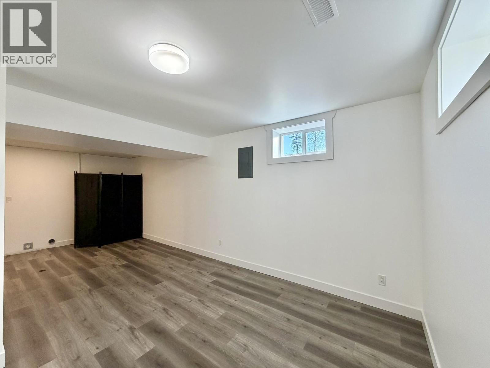 5901 Horse Lake Road, Horse Lake, British Columbia  V0K 2E3 - Photo 19 - R3096063