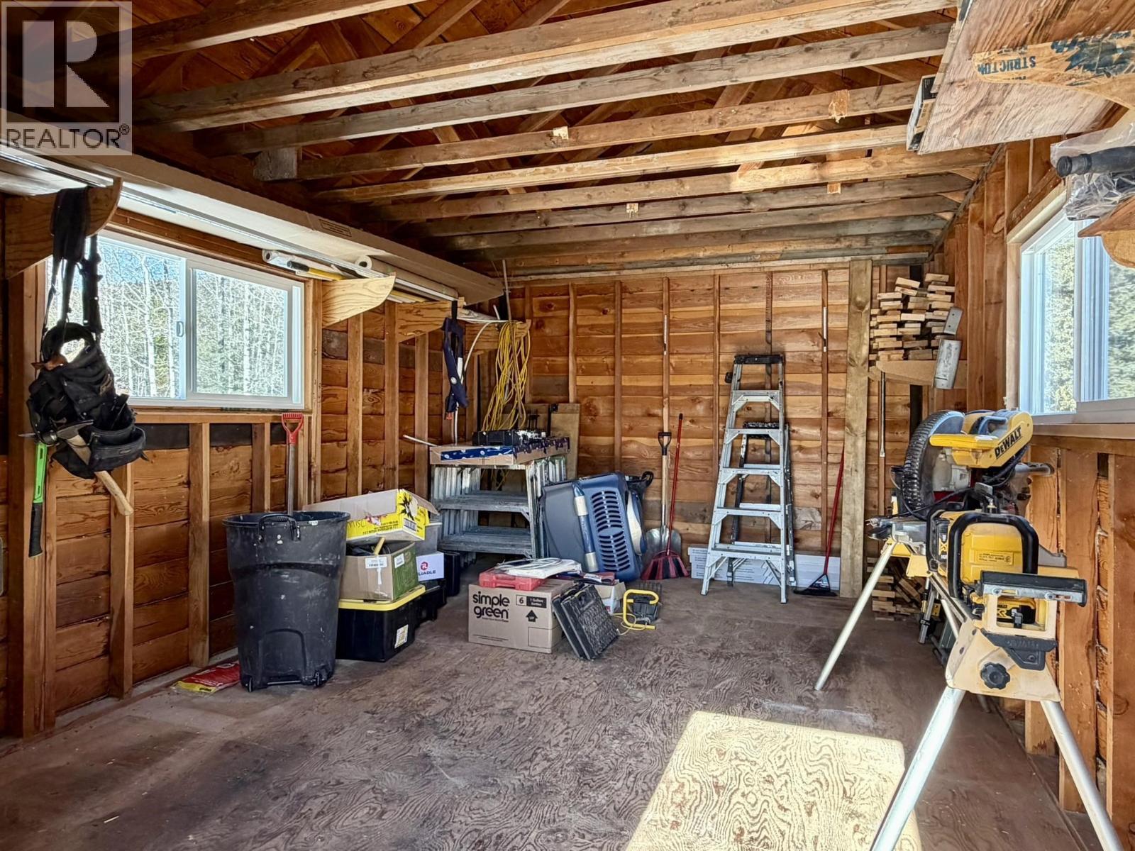 5901 Horse Lake Road, Horse Lake, British Columbia  V0K 2E3 - Photo 33 - R3096063