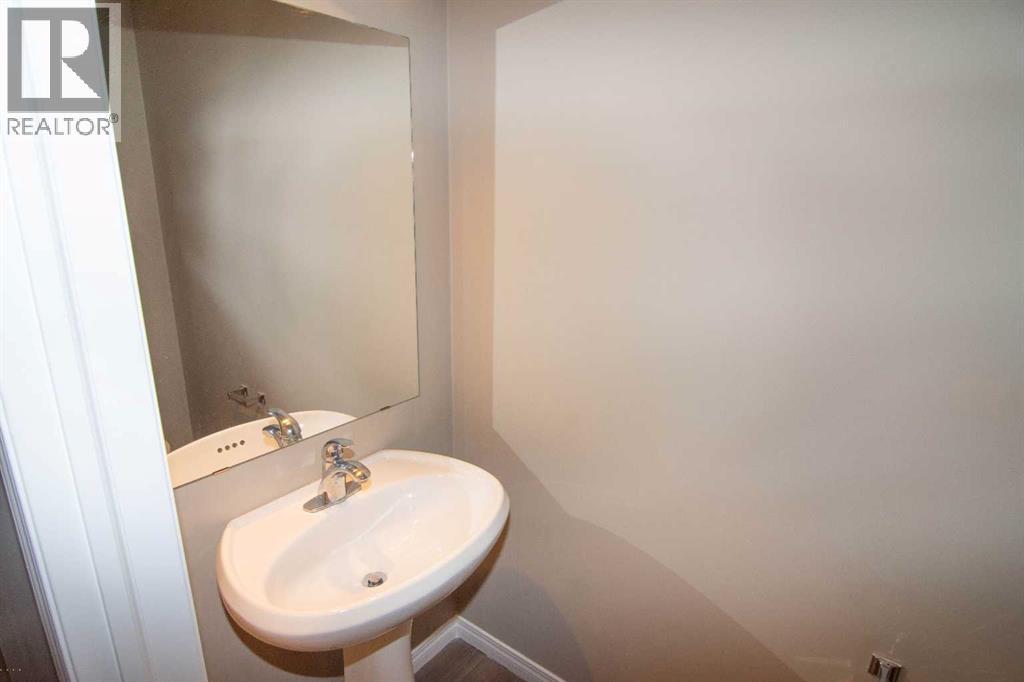 24 Panamount Lane Nw, Calgary, Alberta  T3K 3R7 - Photo 14 - A2287091