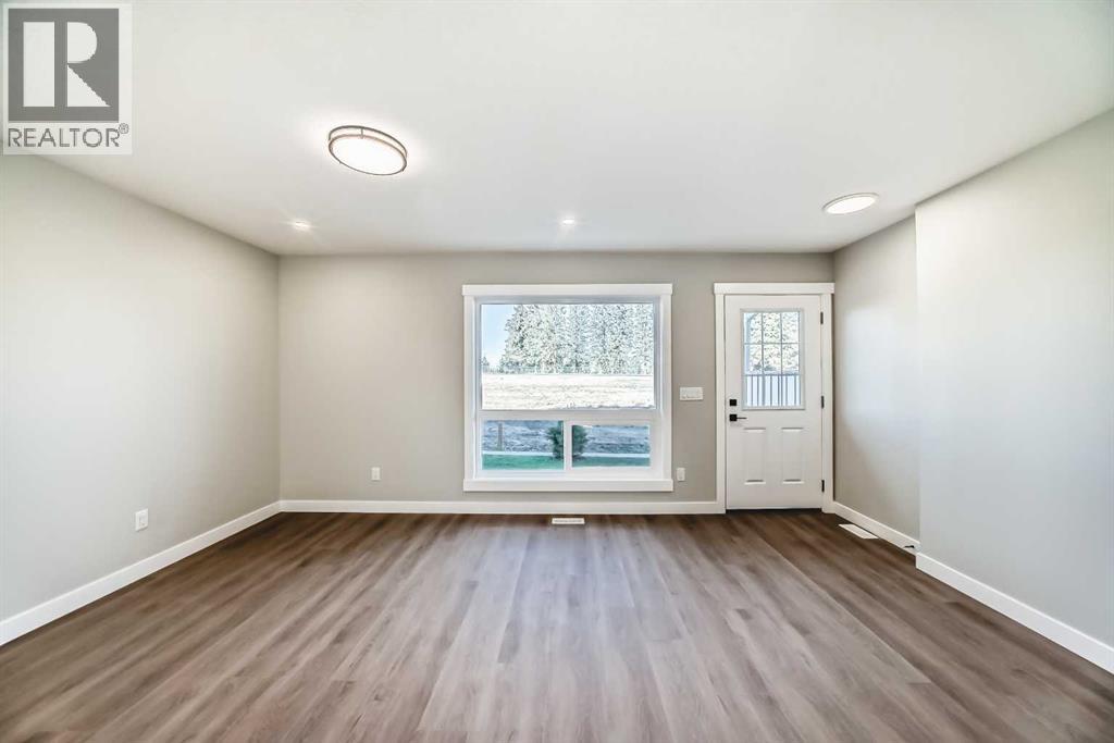 703 Clover Road, Carstairs, Alberta  T0M 0N0 - Photo 15 - A2297902