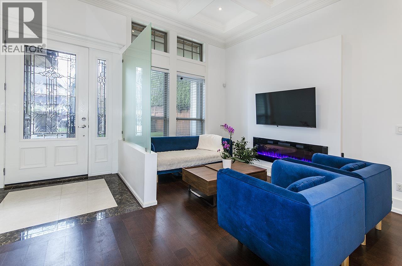 7682 Armstrong Street, Richmond, British Columbia  V6Y 0C5 - Photo 3 - R3106634