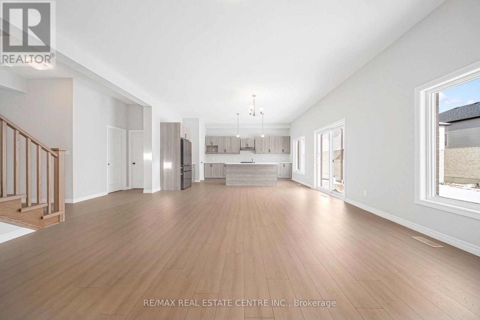 29 Bean Street, Brant, Ontario  N3L 0J4 - Photo 22 - X12954528