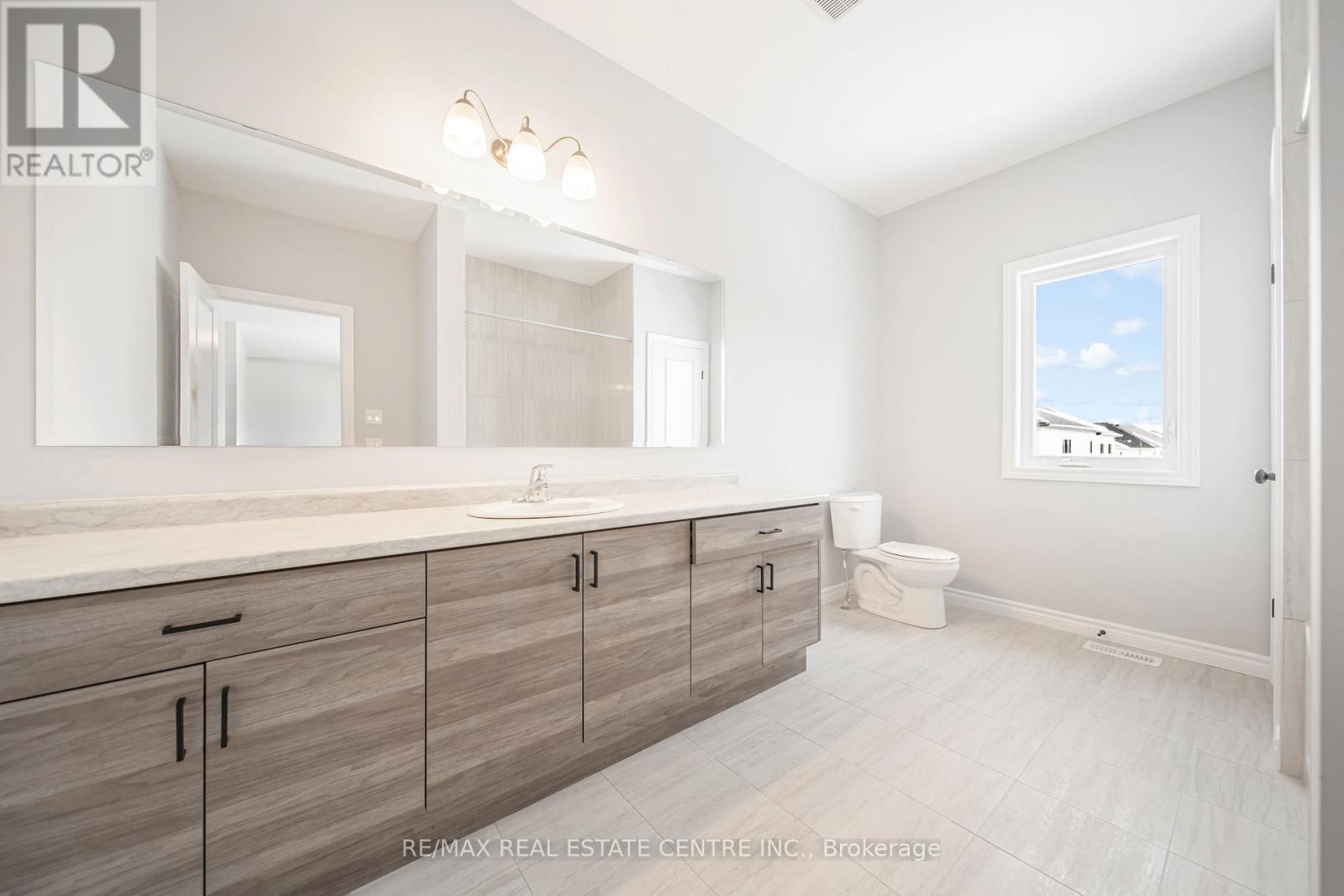 29 Bean Street, Brant, Ontario  N3L 0J4 - Photo 33 - X12954528