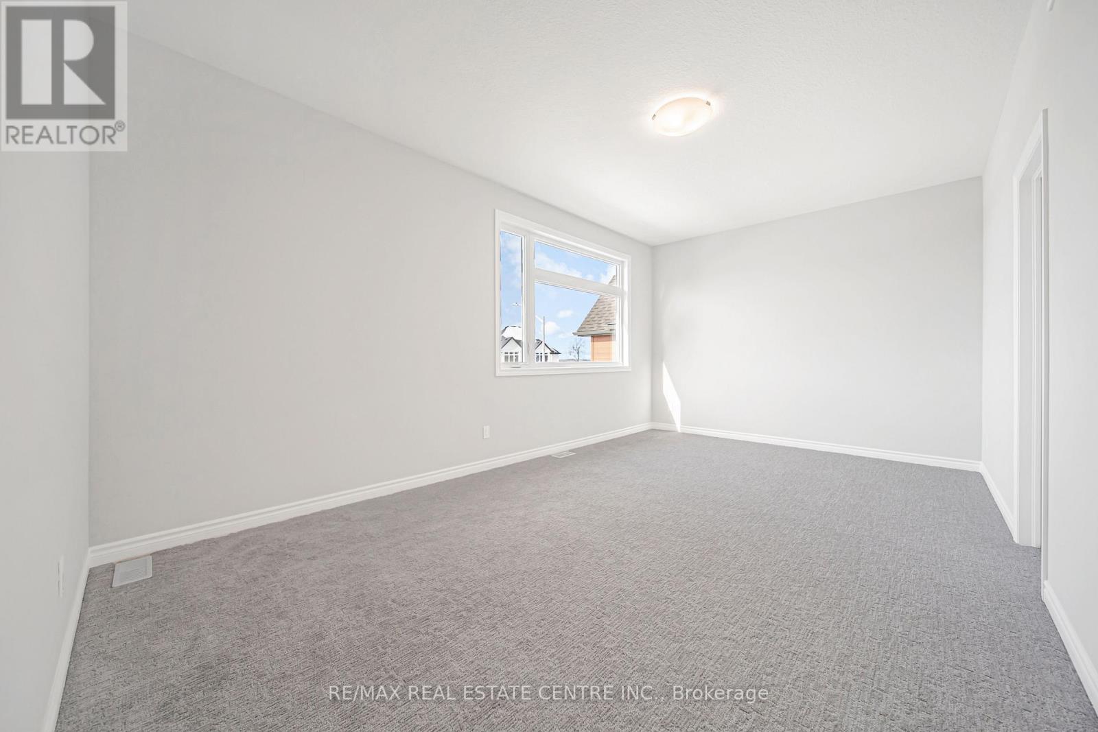 29 Bean Street, Brant, Ontario  N3L 0J4 - Photo 37 - X12954528