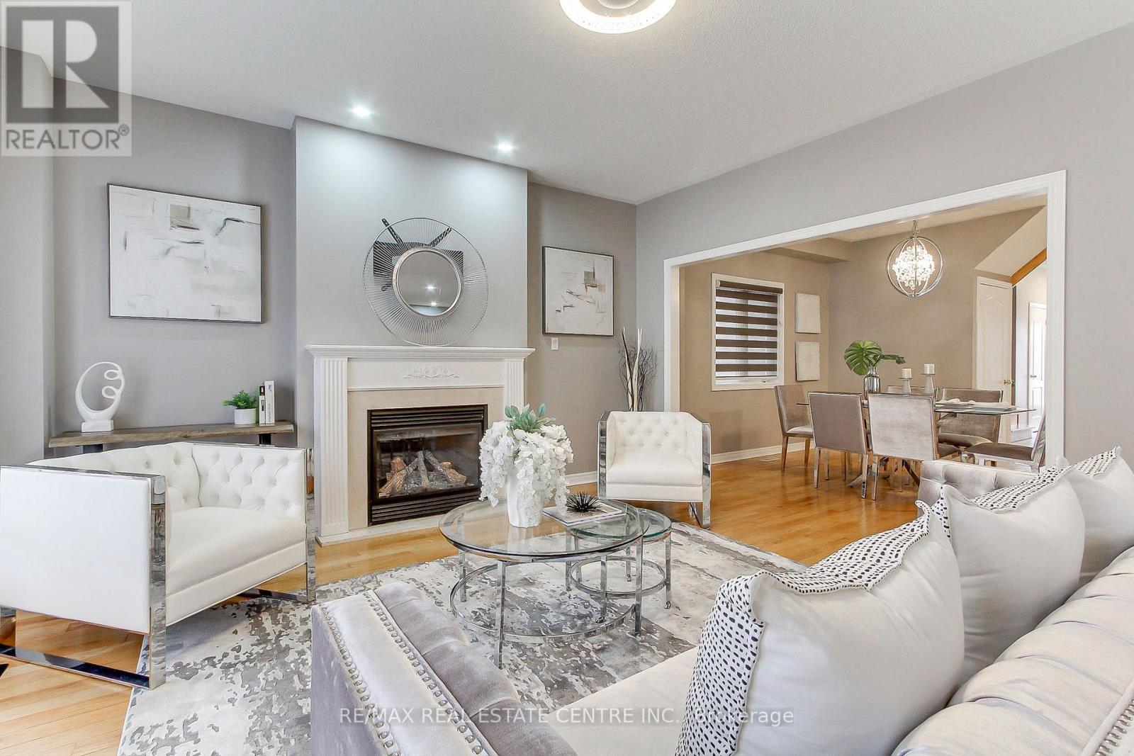 54 Woodbury Crescent, Newmarket, Ontario  L3X 2V5 - Photo 20 - N12944628