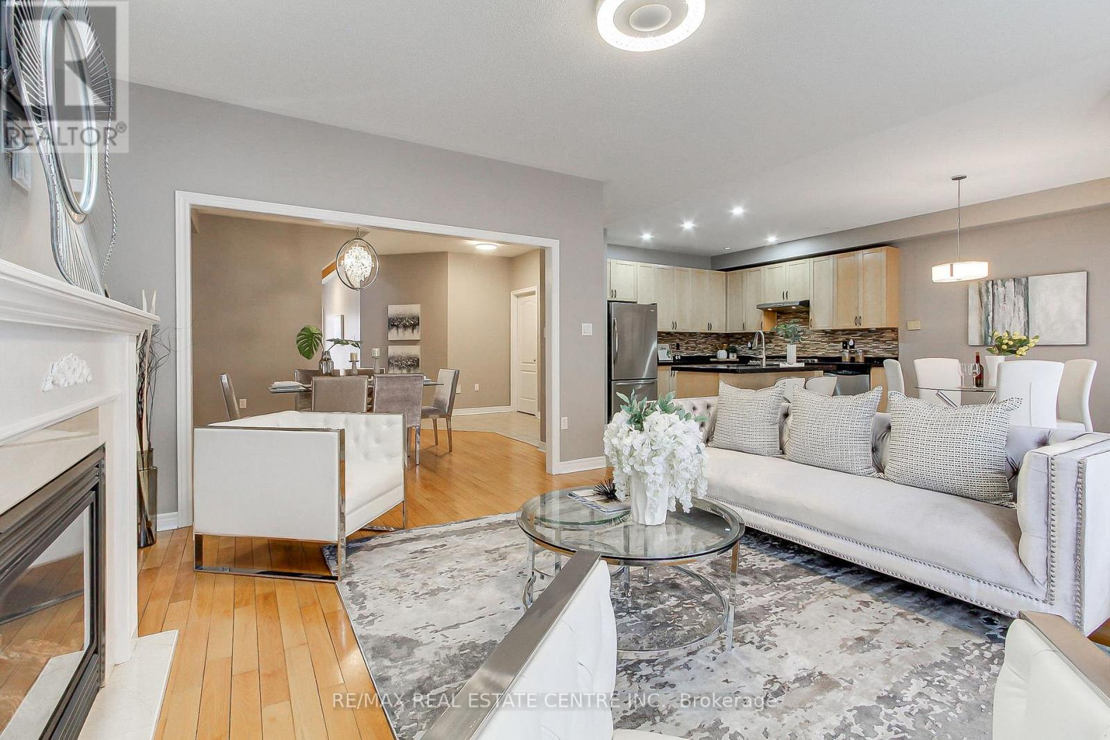 54 Woodbury Crescent, Newmarket, Ontario  L3X 2V5 - Photo 21 - N12944628