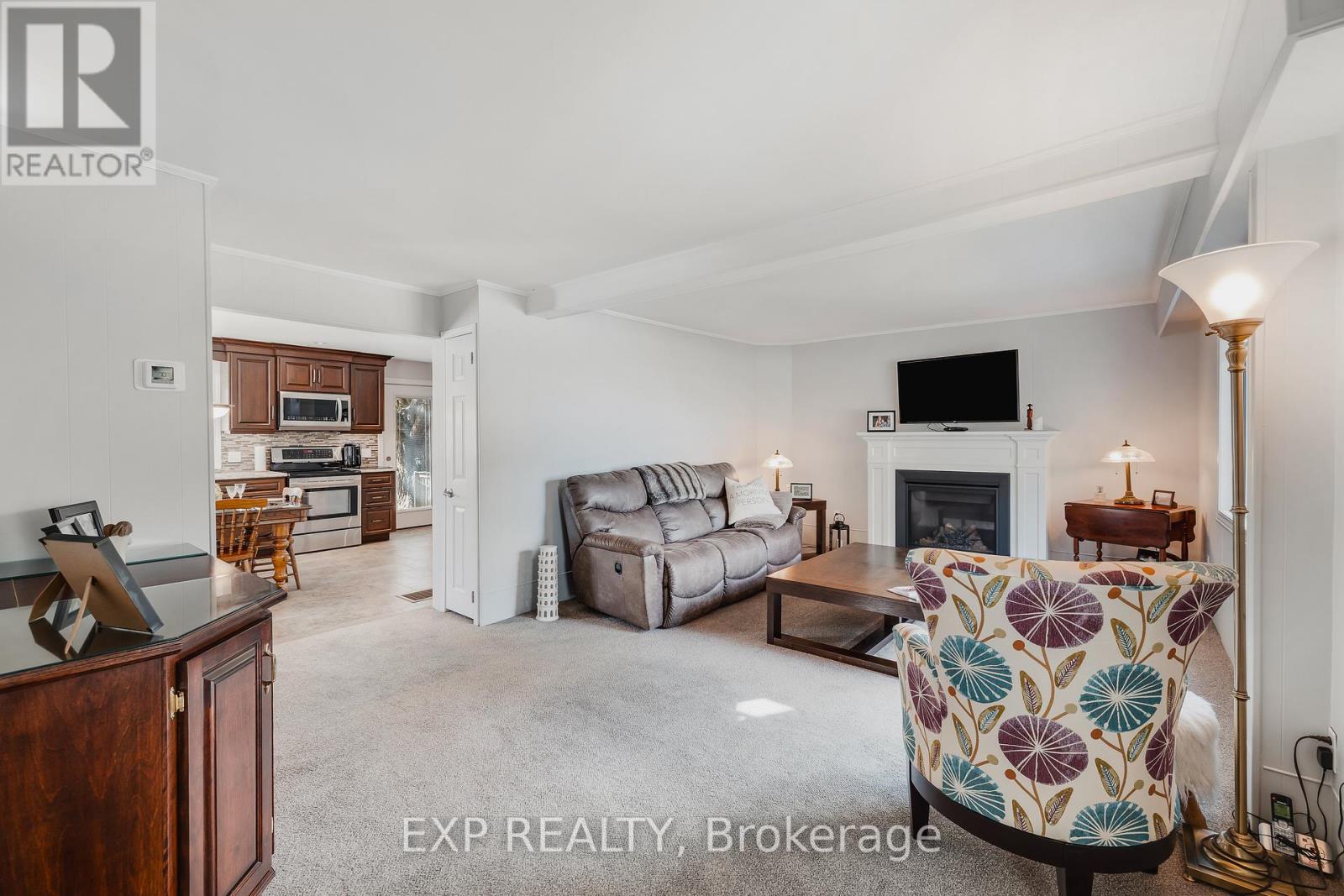 78 George Street S, Minto, Ontario  N0G 1Z0 - Photo 7 - X12450593