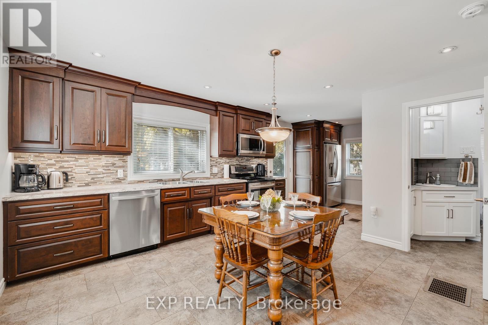 78 George Street S, Minto, Ontario  N0G 1Z0 - Photo 9 - X12450593