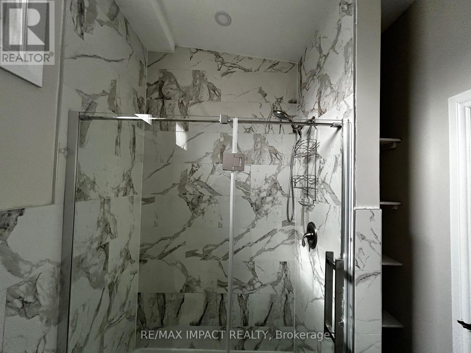 234 Oshawa Blvd Boulevard N, Oshawa, Ontario  L1G 5S9 - Photo 18 - E12954596