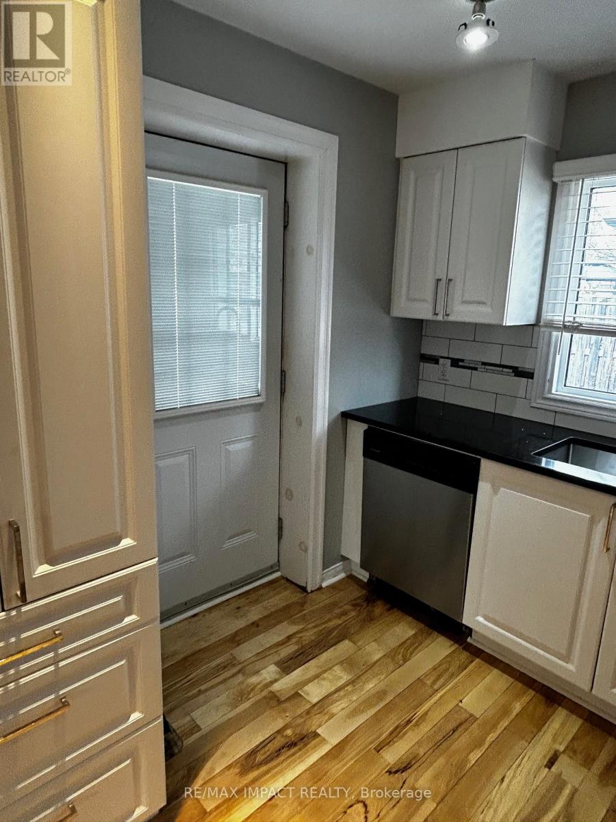 234 Oshawa Blvd Boulevard N, Oshawa, Ontario  L1G 5S9 - Photo 5 - E12954596