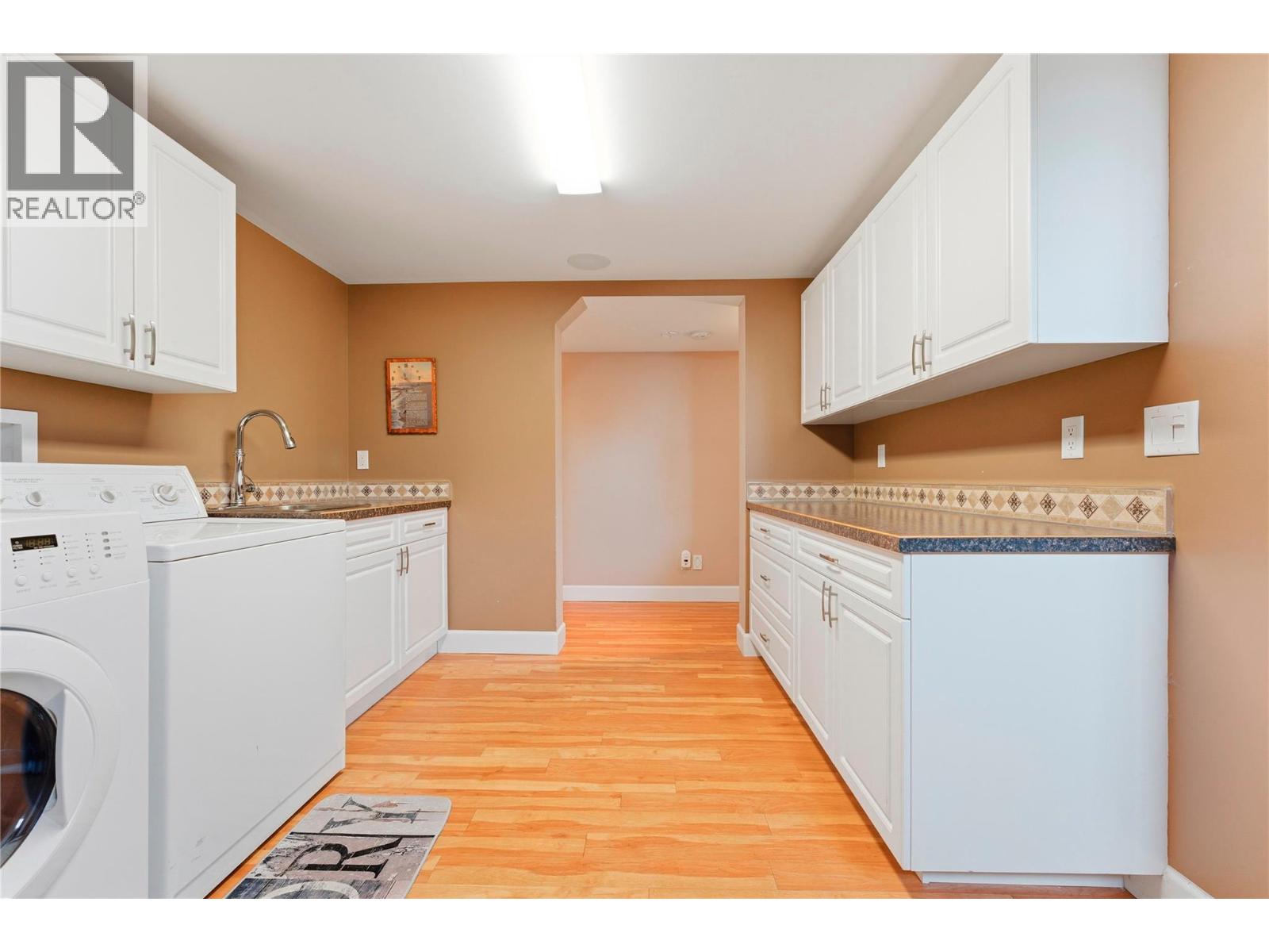 5928 L & A Road, Vernon, British Columbia  V1B 3P9 - Photo 27 - 10381422