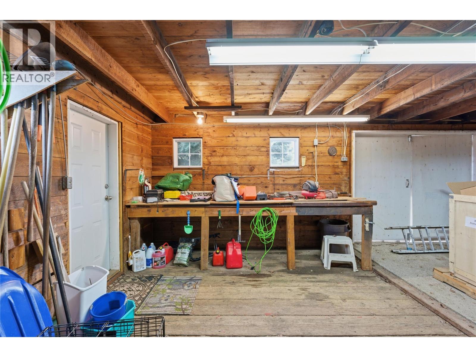 5928 L & A Road, Vernon, British Columbia  V1B 3P9 - Photo 56 - 10381422