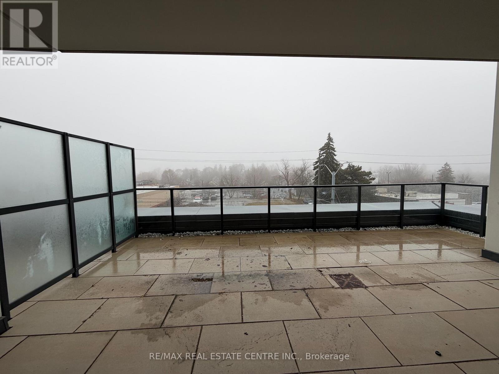 301 - 741 King Street W, Kitchener, Ontario  N2G 0E9 - Photo 14 - X12954546